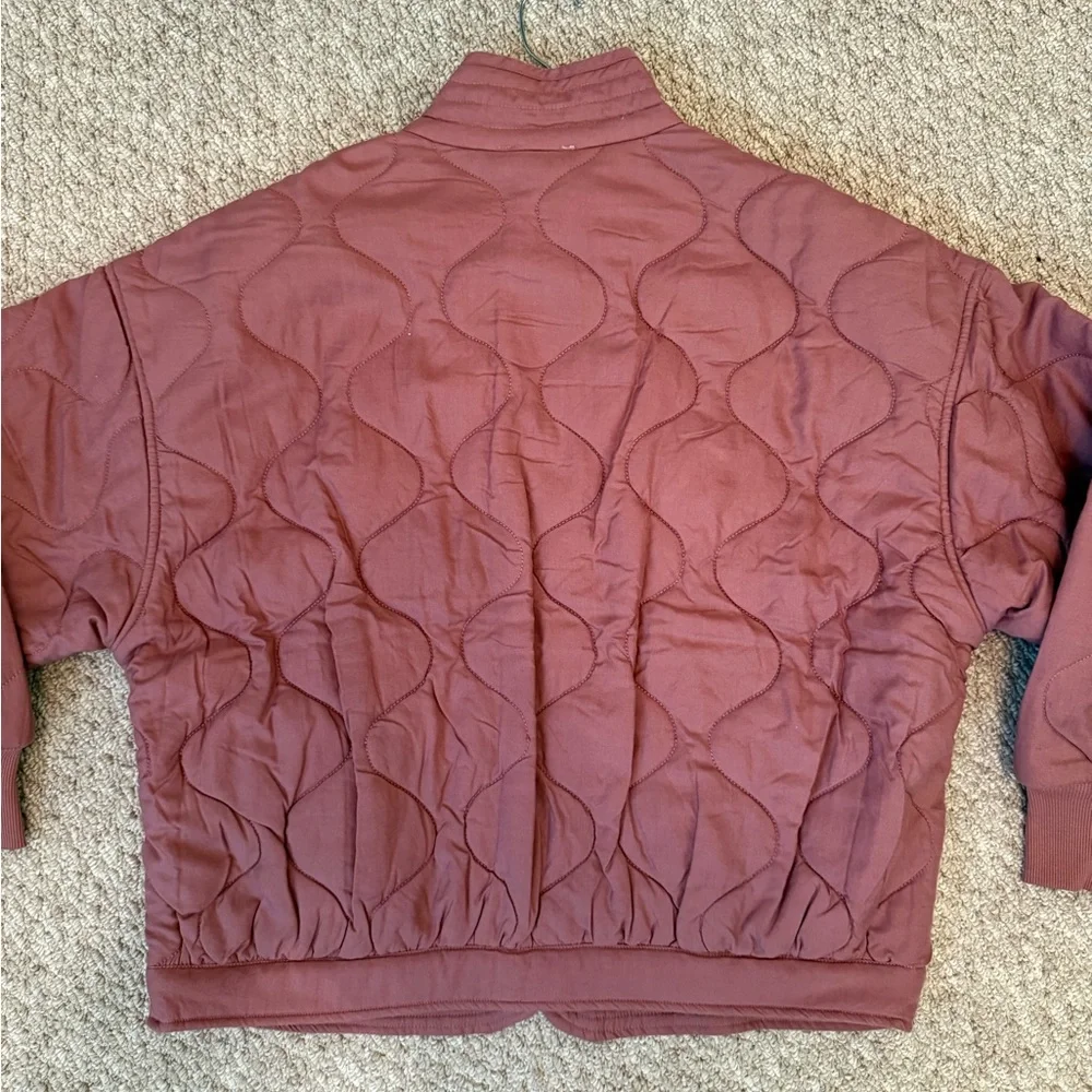 Quilted Burgundy Jacket by Elan size Large - Picture 8 of 8